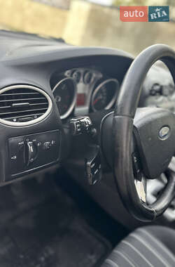 Универсал Ford Focus 2010 в 