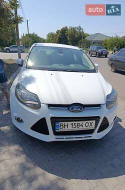 Хетчбек Ford Focus 2011 в 