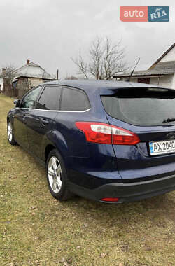 Универсал Ford Focus 2011 в 