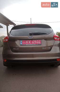 Хэтчбек Ford Focus 2018 в 