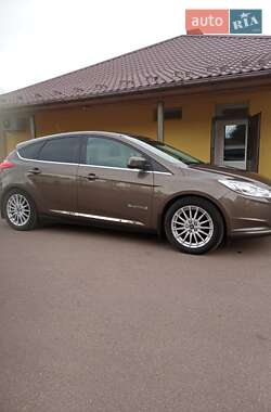 Хэтчбек Ford Focus 2018 в 