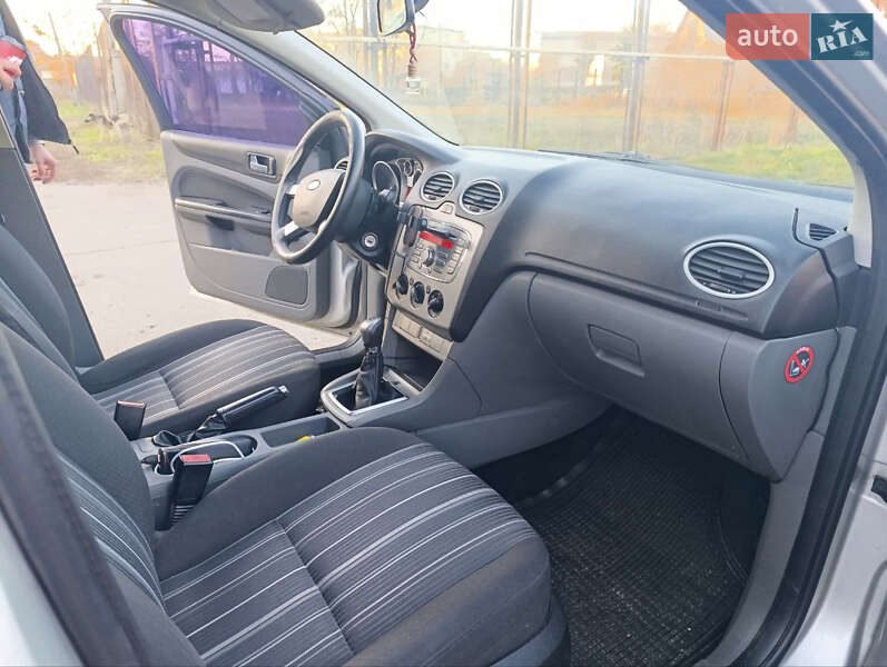 Хэтчбек Ford Focus 2008 в Сквире