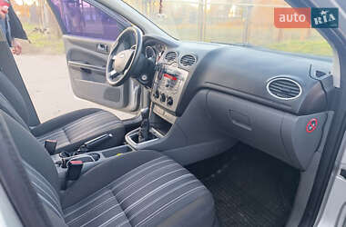 Хэтчбек Ford Focus 2008 в 