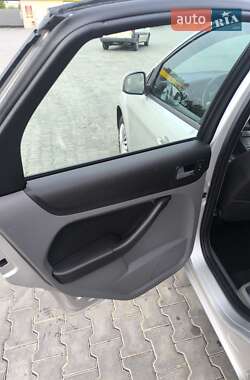 Хетчбек Ford Focus 2009 в 