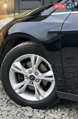 Универсал Ford Focus 2013 в 