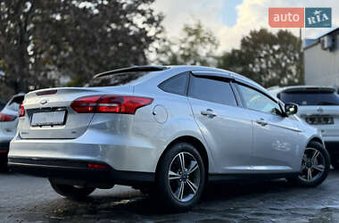 Седан Ford Focus 2017 в 