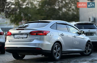 Седан Ford Focus 2017 в 