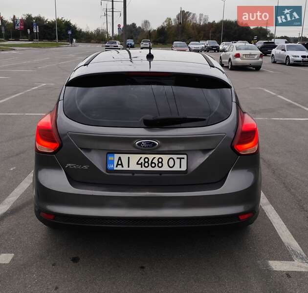 Хэтчбек Ford Focus 2013 в Ирпене