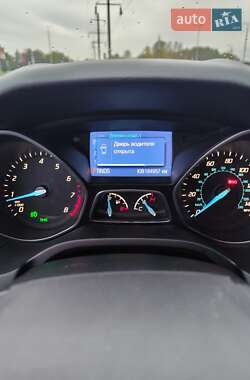 Хетчбек Ford Focus 2013 в 