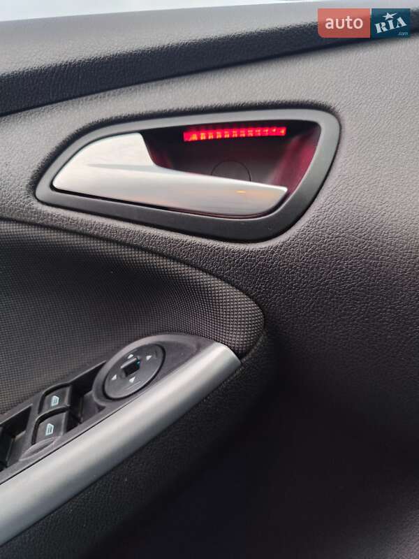 Хэтчбек Ford Focus 2013 в Ирпене