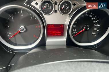 Универсал Ford Focus 2010 в 