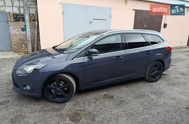 Универсал Ford Focus 2014 в 