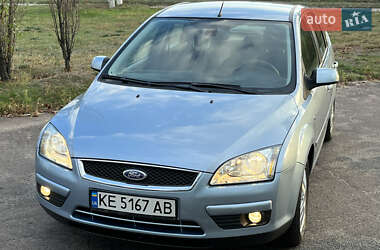 Хэтчбек Ford Focus 2007 в 