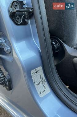 Хэтчбек Ford Focus 2007 в 