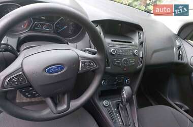 Седан Ford Focus 2017 в Бурштині