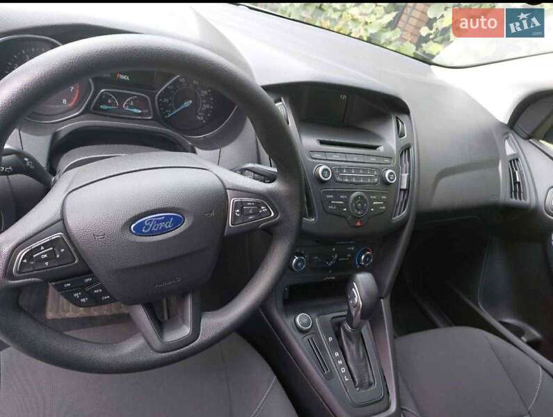 Седан Ford Focus 2017 в 