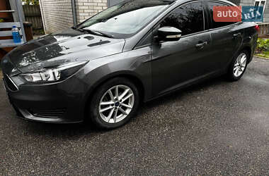 Седан Ford Focus 2016 в 