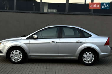 Седан Ford Focus 2009 в 