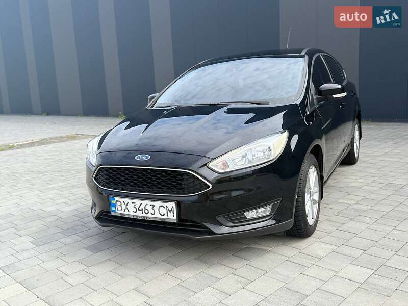 Хэтчбек Ford Focus 2016 в 