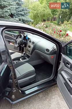 Универсал Ford Focus 2010 в 