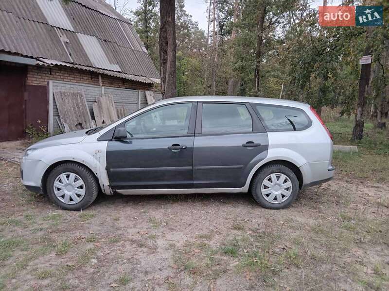 Универсал Ford Focus 2005 в Киеве фото 6 Универсал Ford Focus 2005 в Киеве