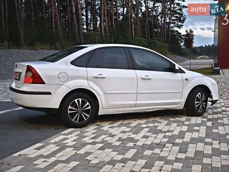 Седан Ford Focus 2007 в Львове