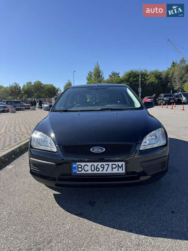 Хэтчбек Ford Focus 2007 в Львове