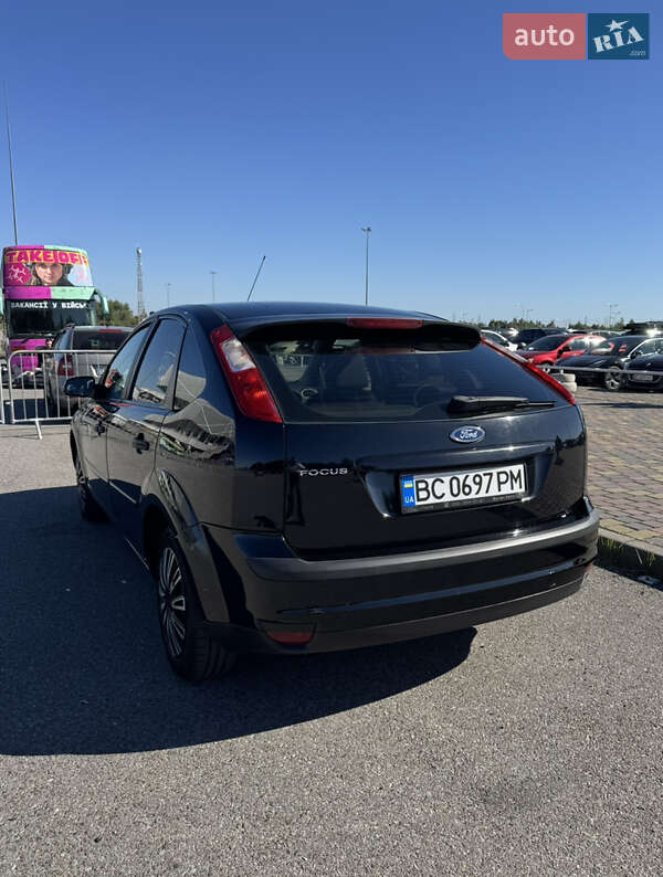 Хэтчбек Ford Focus 2007 в Львове