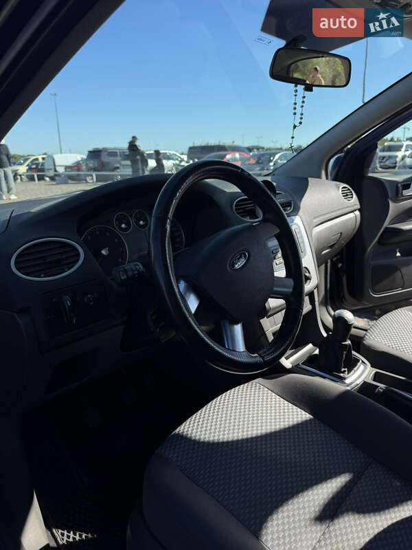 Хэтчбек Ford Focus 2007 в Львове