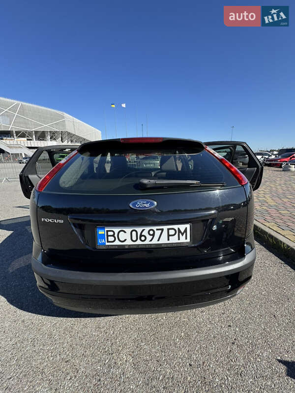 Хэтчбек Ford Focus 2007 в Львове