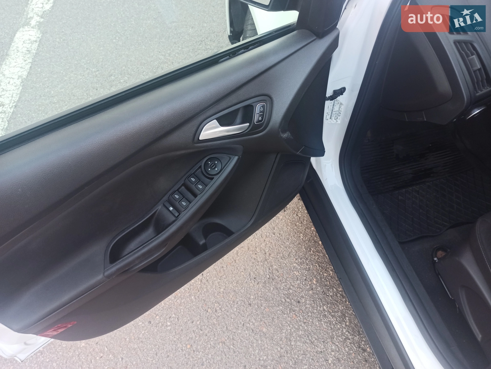 2015 Ford Focus - мініатюра 8