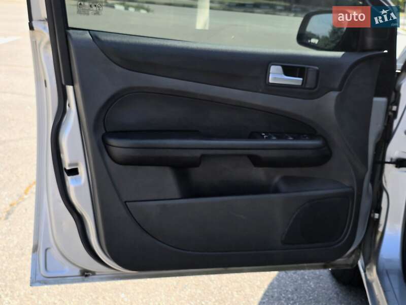 Универсал Ford Focus 2006 в Харькове