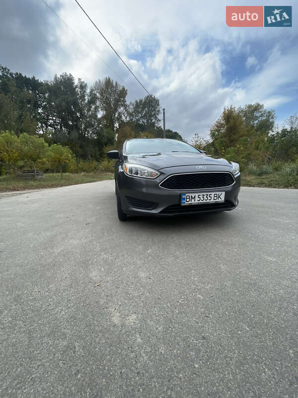 Седан Ford Focus 2017 в 