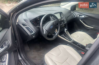 Седан Ford Focus 2018 в 