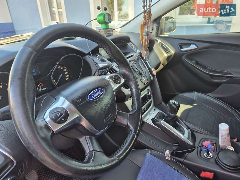 Хэтчбек Ford Focus 2013 в Полтаве
