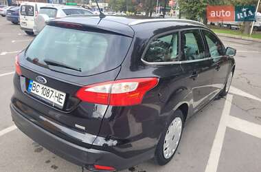 Универсал Ford Focus 2012 в 