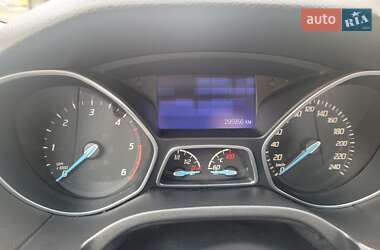 Универсал Ford Focus 2012 в 