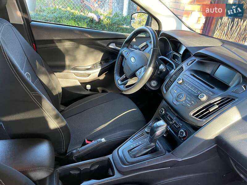 Хэтчбек Ford Focus 2016 в Львове фото 5 Хэтчбек Ford Focus 2016 в Львове
