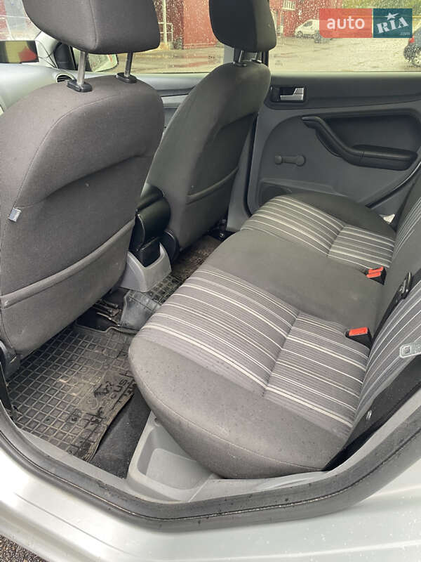 Универсал Ford Focus 2008 в Кременчуге фото 5 Универсал Ford Focus 2008 в Кременчуге