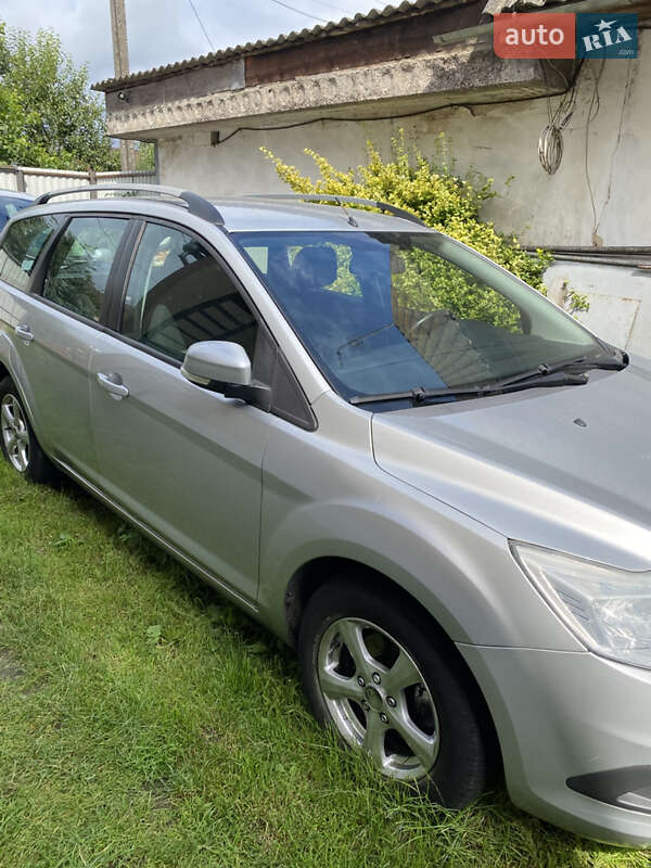 Универсал Ford Focus 2009 в Ровно фото 3 Универсал Ford Focus 2009 в Ровно