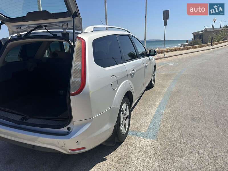 Универсал Ford Focus 2009 в Черновцах фото 8 Универсал Ford Focus 2009 в Черновцах