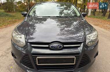 Седан Ford Focus 2013 в 