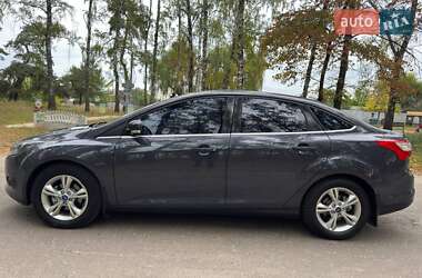 Седан Ford Focus 2013 в 