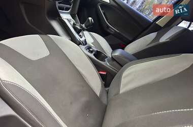 Седан Ford Focus 2013 в 