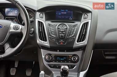 Универсал Ford Focus 2013 в 