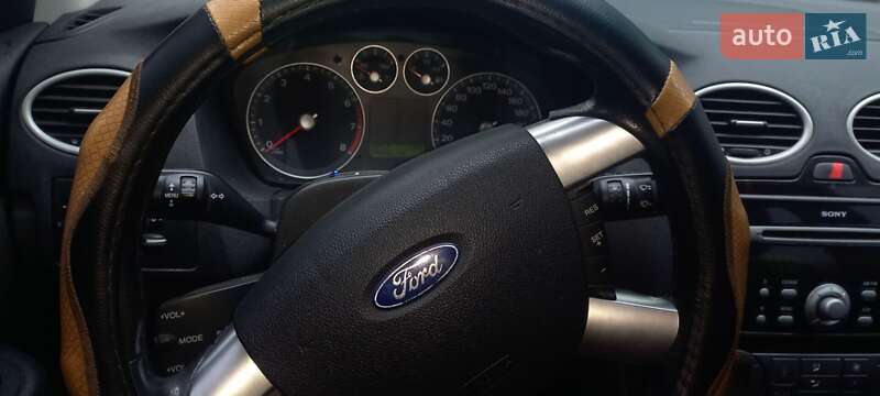 Хетчбек Ford Focus 2006 в Києві