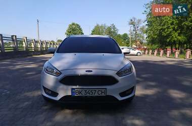 Универсал Ford Focus 2016 в Ровно