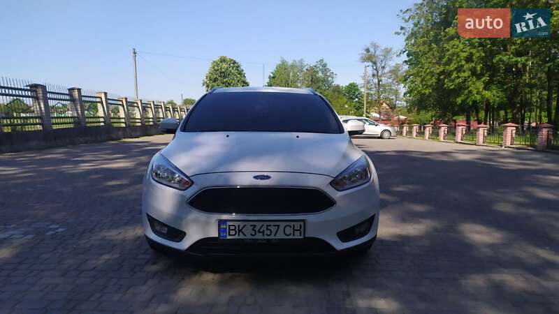 Универсал Ford Focus 2016 в 