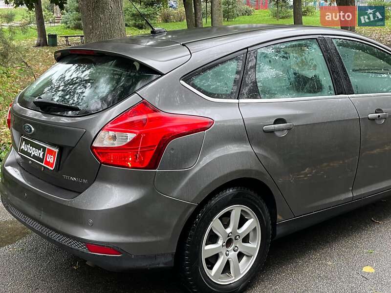 Хэтчбек Ford Focus 2011 в Киеве фото 10 Хэтчбек Ford Focus 2011 в Киеве