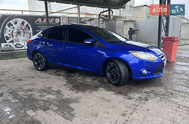 Седан Ford Focus 2013 в 
